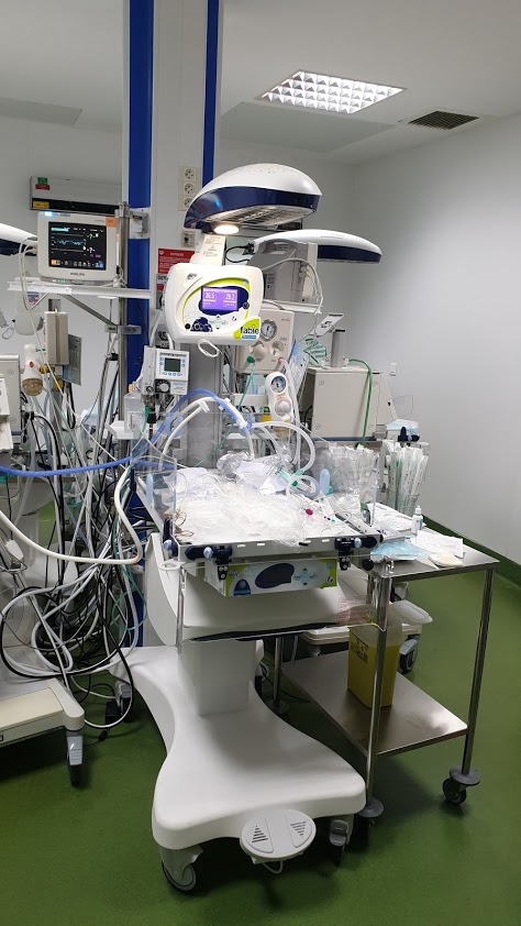 Bébé prématuré - Environnement médicalisé