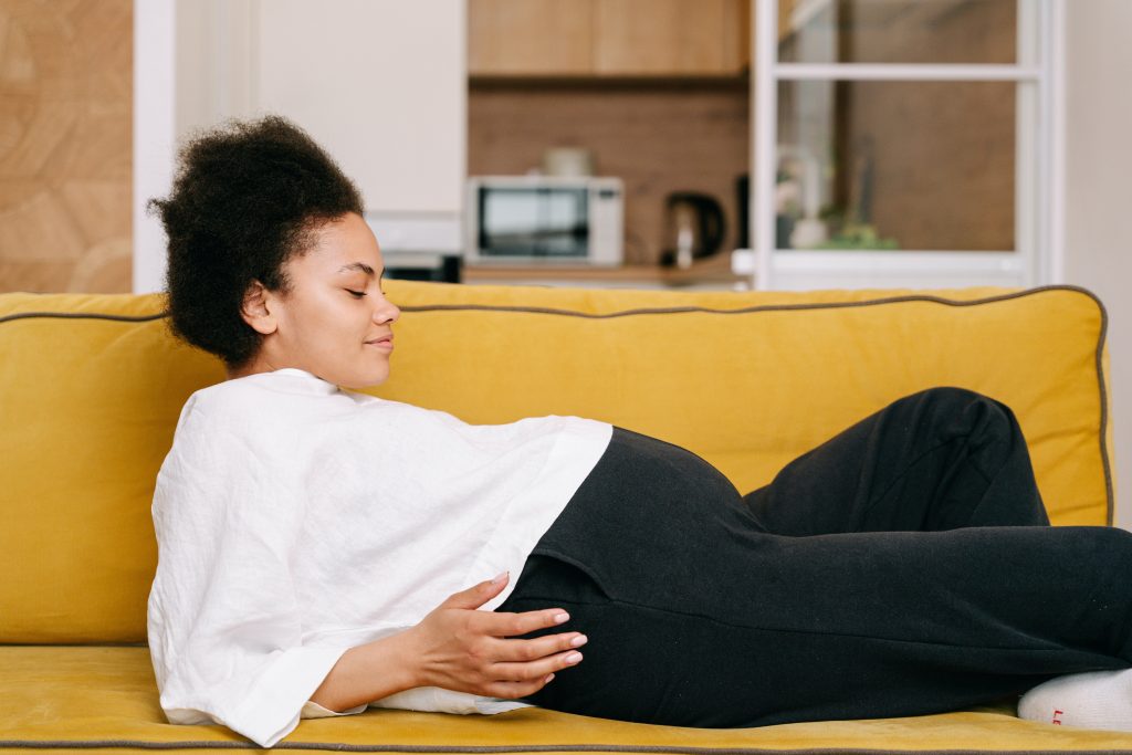Comment se déroule un accouchement sous hypnose ?