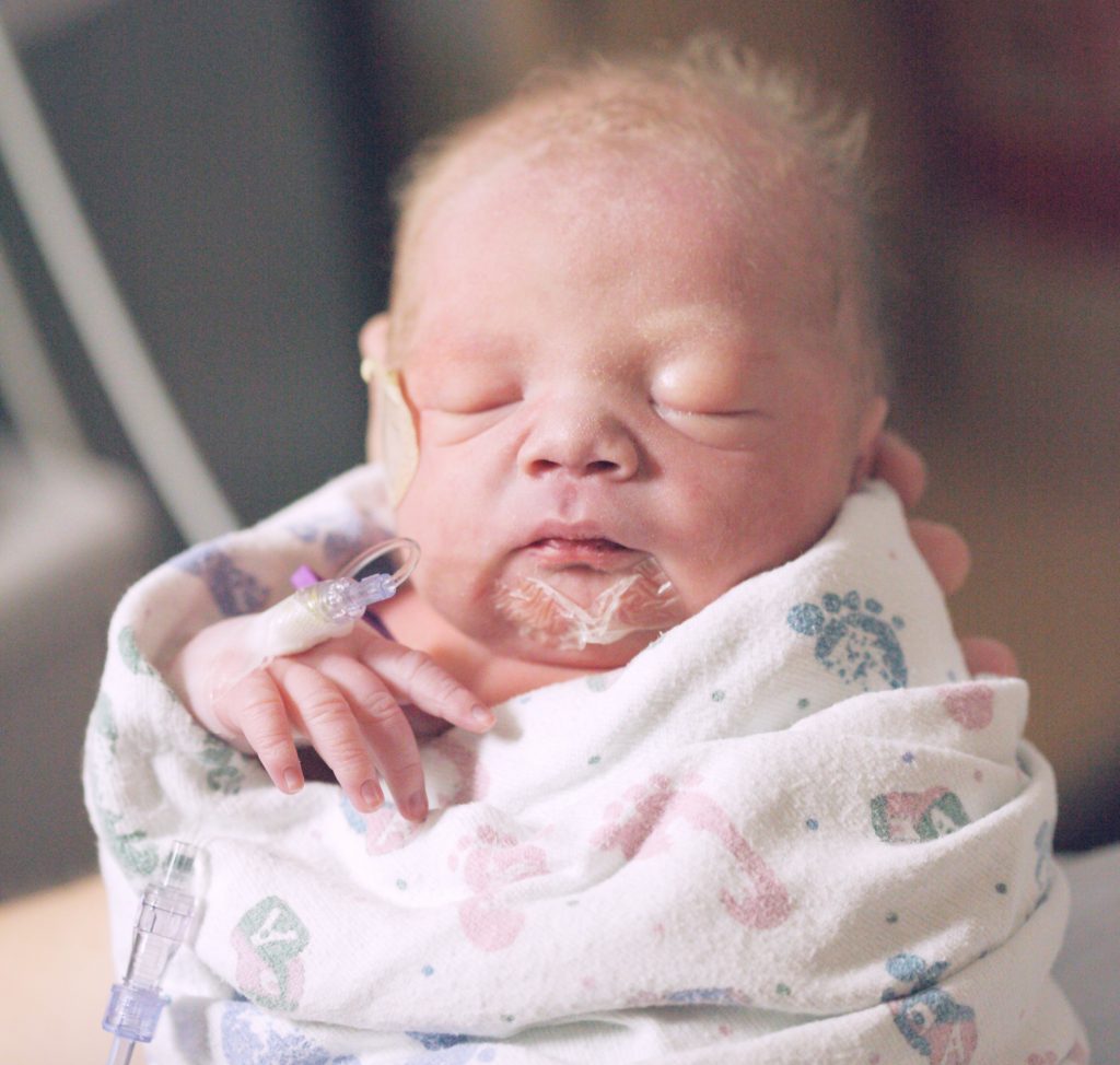 Quels sont les examens cliniques d'un nouveau-né prématuré ?