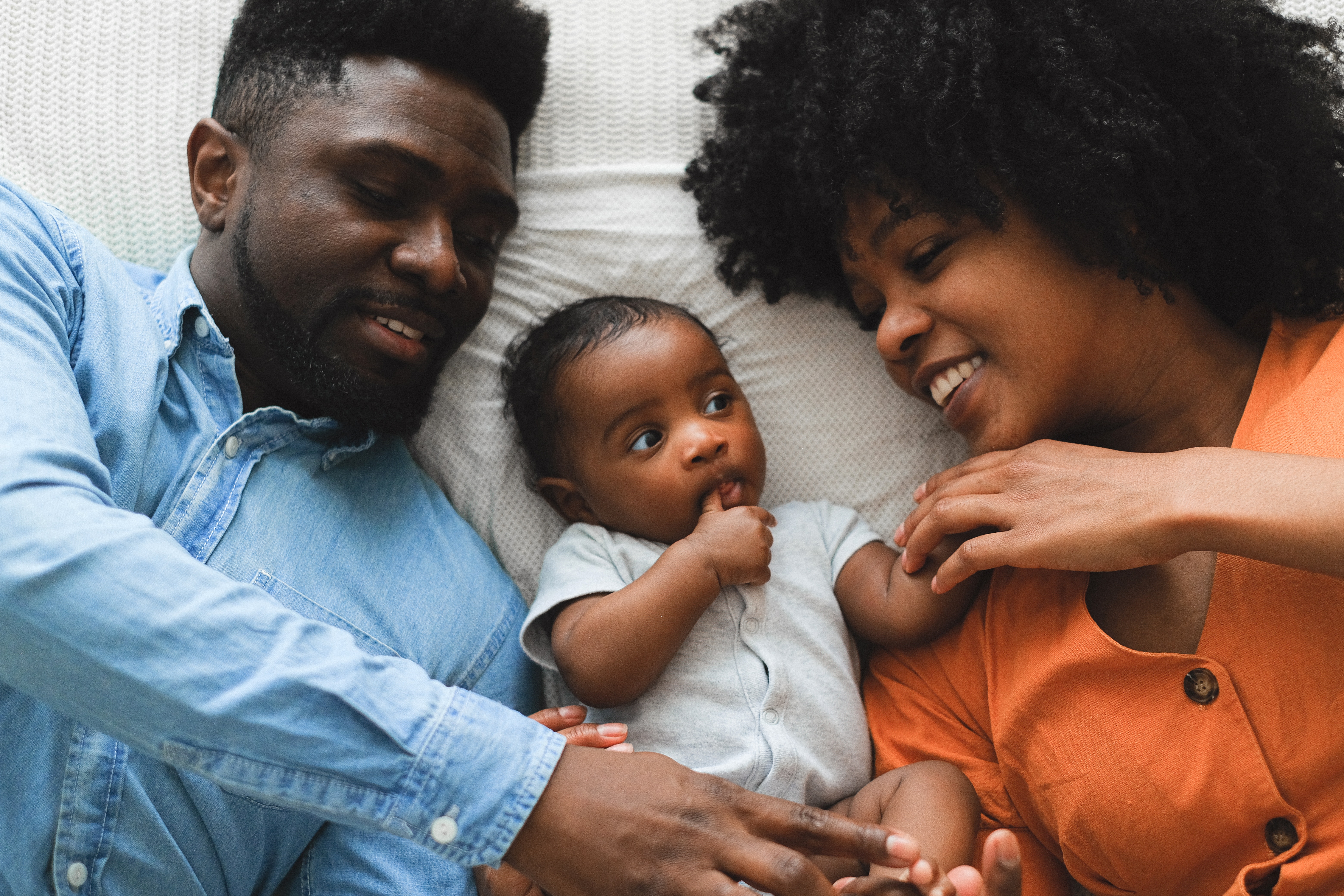 Comment éviter de surprotéger mon bébé prématuré ?